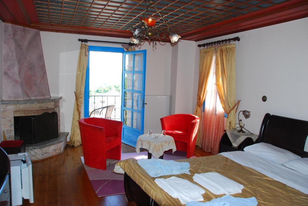 Ladias Hotel 2*